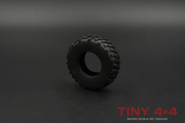 GA1010 20mm M01 Stock Tires (4)
